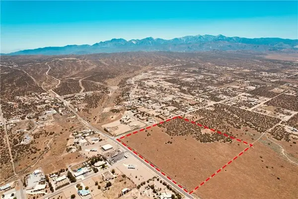 9602 Cedar Street, Phelan, CA 92371