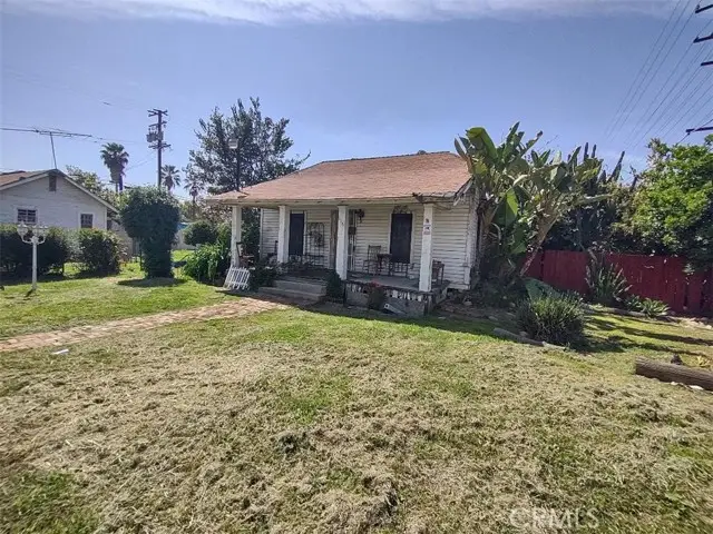 115 S Myrtle Ave, Pomona, CA 91766 - #2