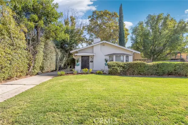 1562 Lake Avenue, Pasadena, CA 91104 - #3