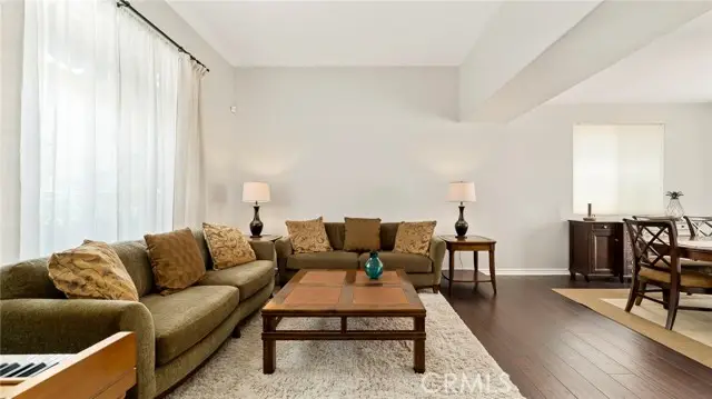 637 Chaparral Court, Altadena, CA 91001 - #3