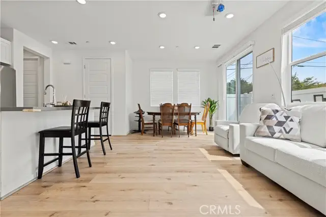 1544 Plaza Del Amo, Torrance, CA 90501 - #3