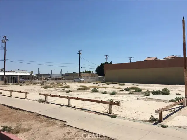601 Main Street, Brawley, CA 92227 - #1