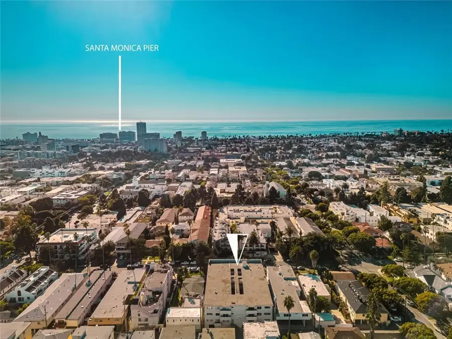 1021 12th Street  #102, Santa Monica, CA 90403 - Image #2