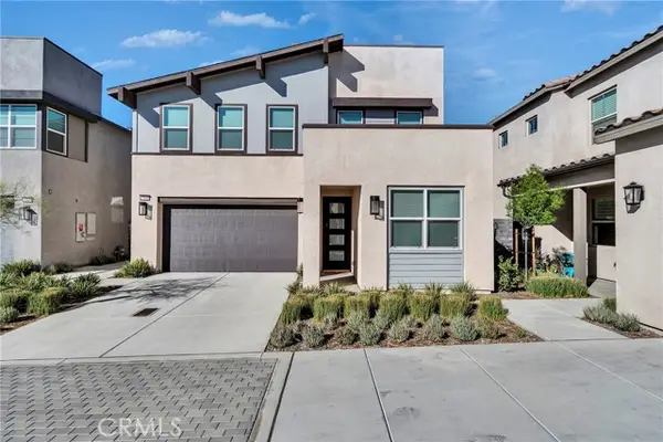 15946 Caterpillar Drive, Fontana, CA 92336
