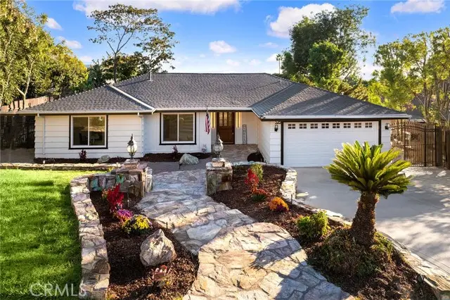 326 Sierra Madre Avenue, Glendora, CA 91741 - #3