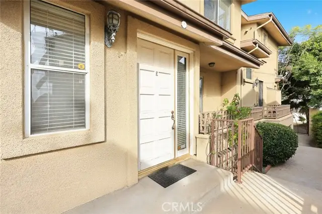 101 Verdugo Road  #E, Glendale, CA 91205 - Image #3