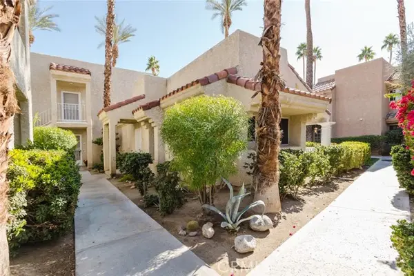 2700 Lawrence Crossley  #37, Palm Springs, CA 92264