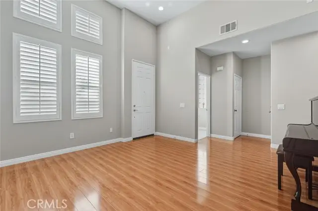 25481 Dodge Avenue  #18, Harbor City, CA 90710 - Image #3