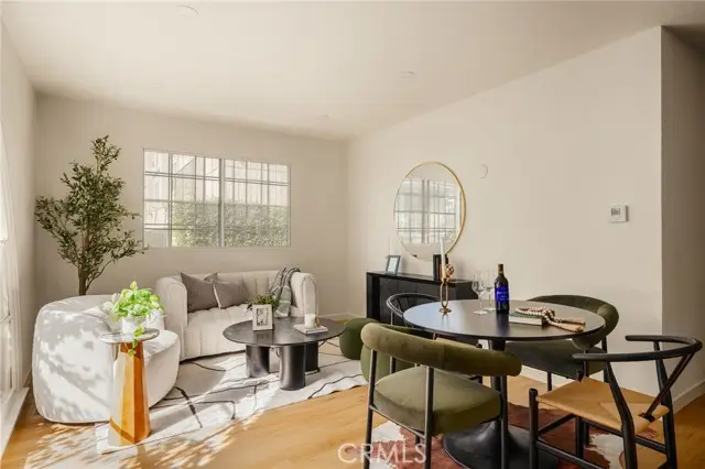 3517 Ellsworth, Los Angeles, CA 90026 - #3