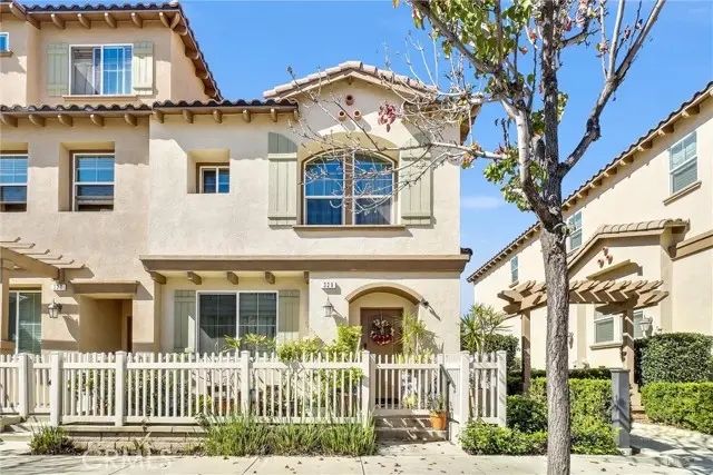 329 Fenimore, Azusa, CA 91702 - #2