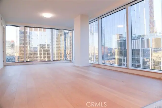 889 Francisco Street  #1909, Los Angeles, CA 90017 - #3