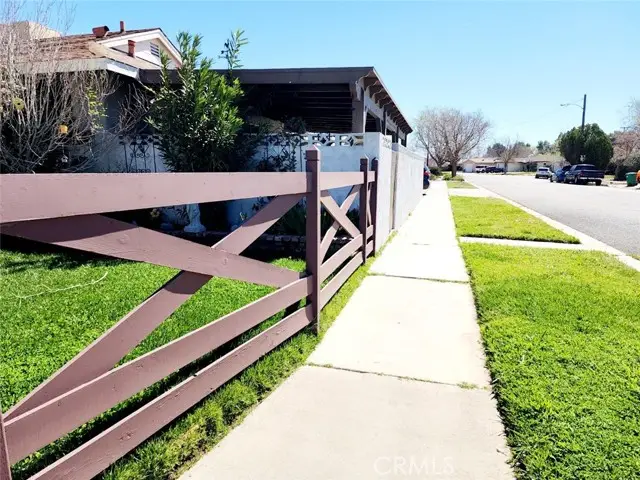 45428 13th, Lancaster, CA 93534 - #2
