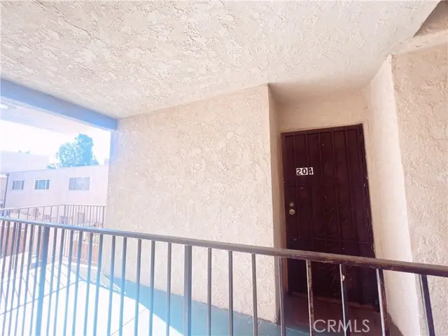 1761 Neil Armstrong  #204, Montebello, CA 90640 - #2