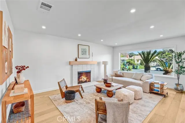 3811 Norton, Los Angeles, CA 90008 - #2