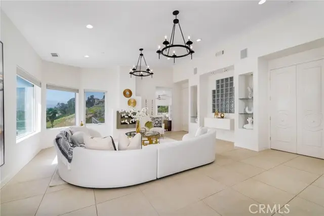 4102 Quail Canyon Rd, San Bernardino, CA 92404 - #2