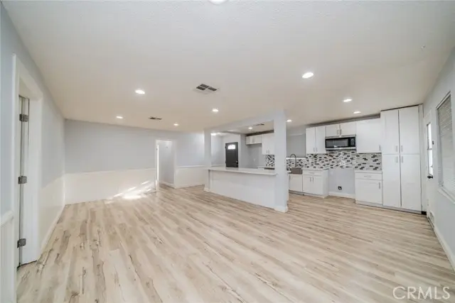 5492 Newbury Avenue, San Bernardino, CA 92404 - #3