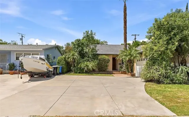 6233 Zelzah, Encino, CA 91316 - #1