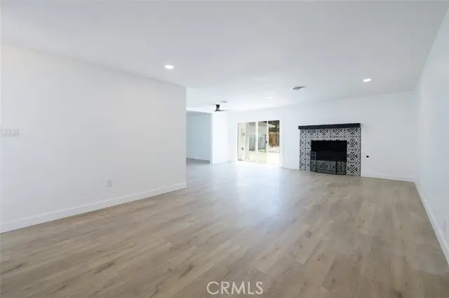 2425 Castle Drive, Bakersfield, CA 93306 - #3
