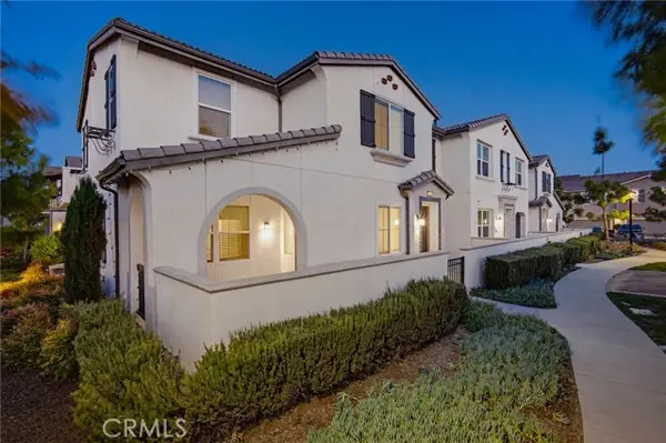 7036 Turin Pl, Corona, CA 92880