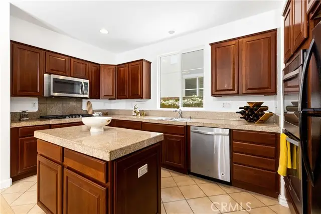 80 Wonderland, Irvine, CA 92620 - #2