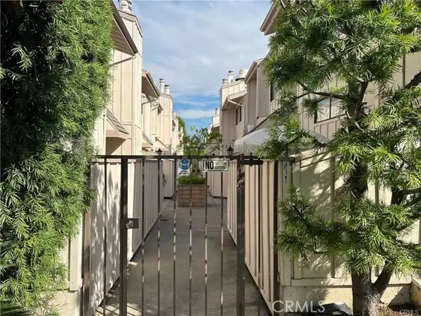 511 Live Oak  #17, Arcadia, CA 91006