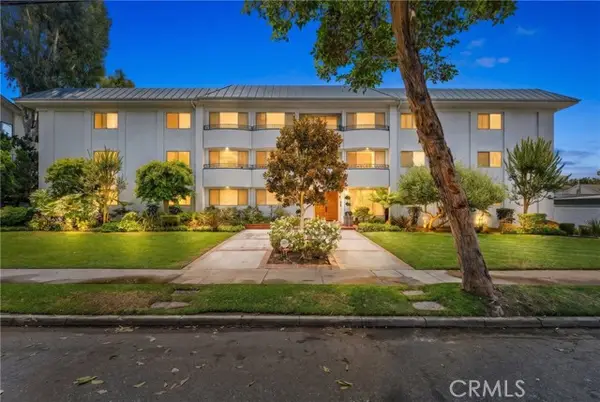 972 California  #207, Pasadena, CA 91106