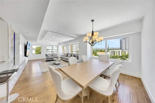 10520 Wilshire Blvd  #902, Los Angeles, CA 90024 - #2