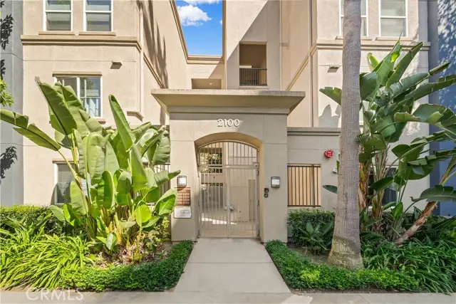 2322 Scholarship, Irvine, CA 92612 - #2