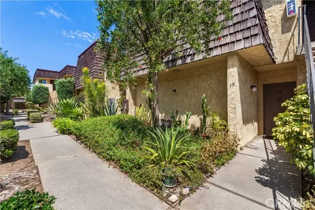 303 Linda Vista Avenue  #19, Alhambra, CA 91801 - #2