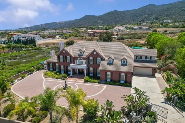 1150 Sandra, Corona, CA 92881 - #1