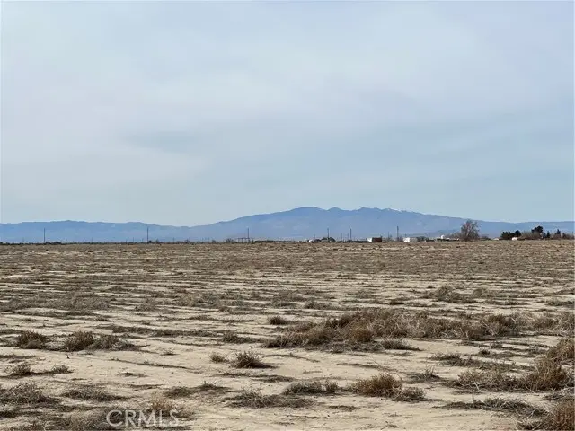 105 Avenue H, Lancaster, CA 93535 - #1