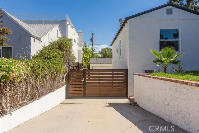 210 Naomi, Burbank, CA 91505 - #3