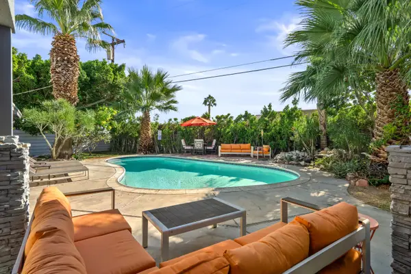 1950 N Magnolia Road, Palm Springs, CA 92262