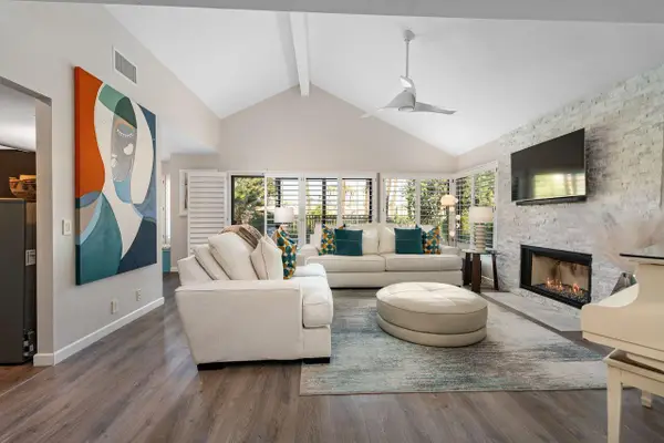 12 Galicia Court, Palm Desert, CA 92260