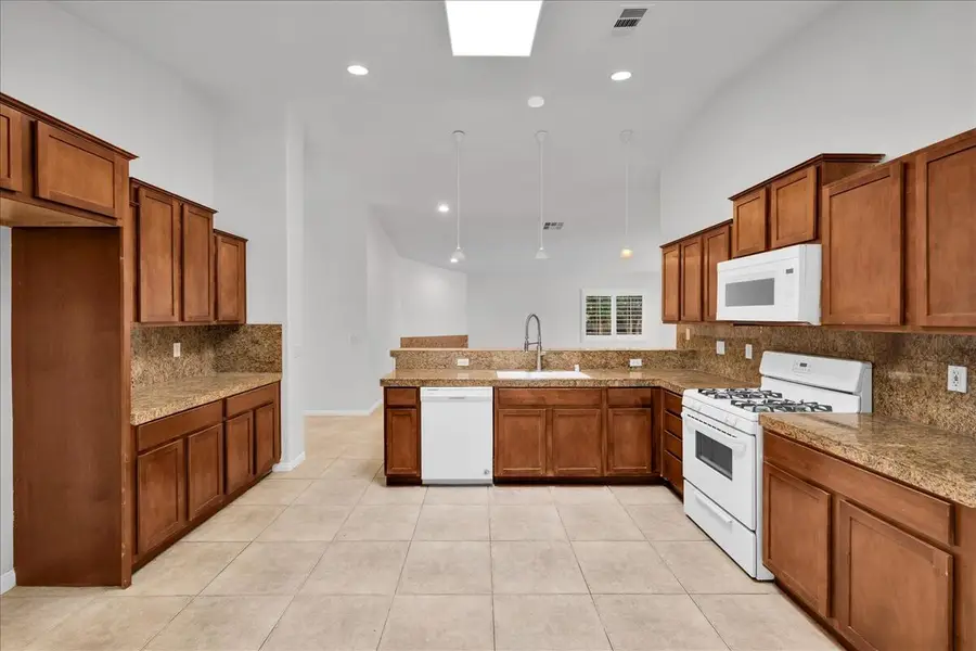 31623 Arbol Real Avenue, Thousand Palms, CA 92276 - Image #3