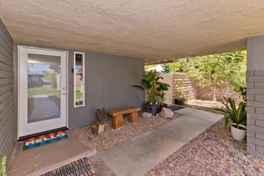 1221 Sunflower Lane, Palm Springs, CA 92262 - Image #2