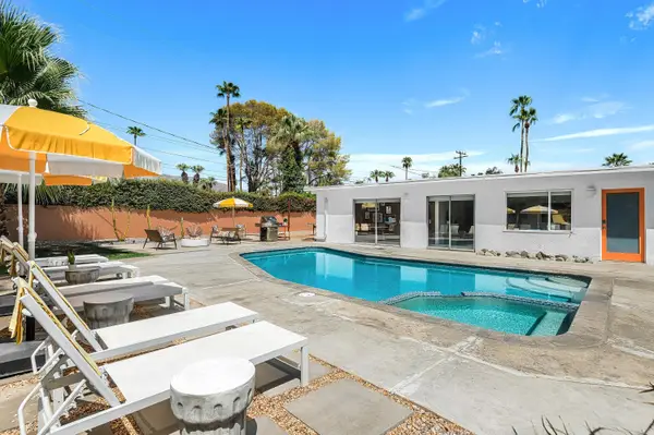 633 S Canon Drive, Palm Springs, CA 92264