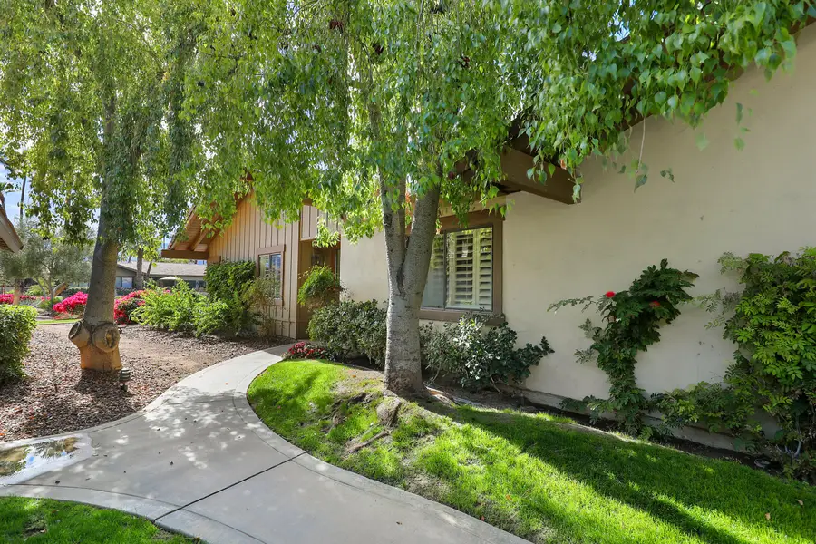 89 Palomino Circle, Palm Desert, CA 92211 - #2