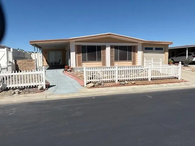 39018 Desert Greens Drive E, Palm Desert, CA 92260 - #2