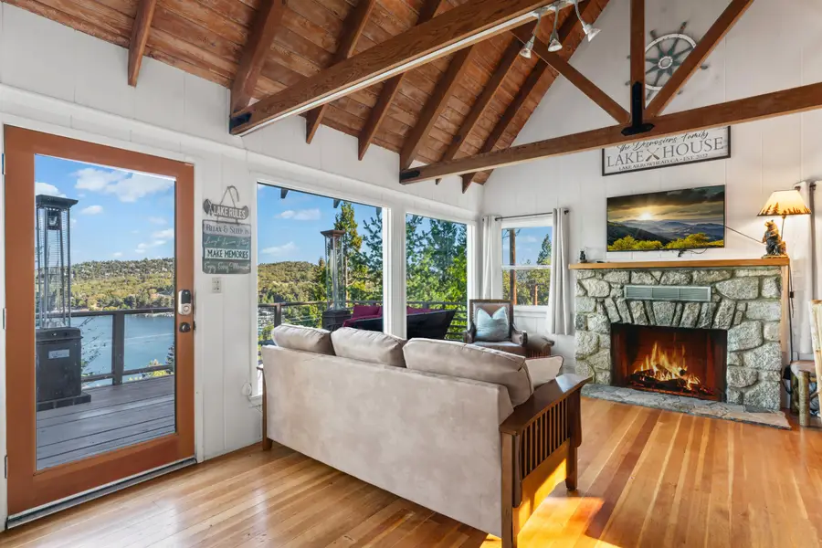 347 Emerald Drive, Lake Arrowhead, CA 92352 - #2