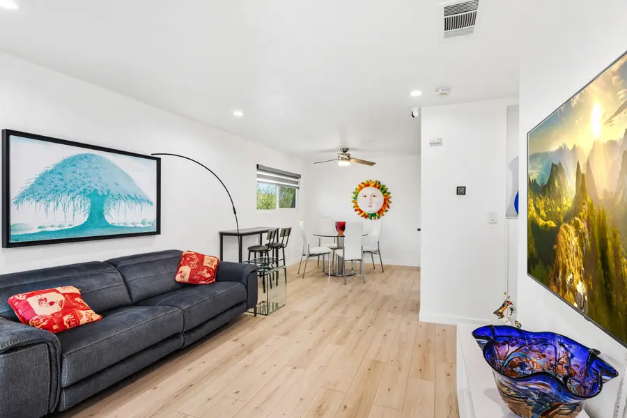2812 N Auburn Court #F201, Palm Springs, CA 92262 - #2