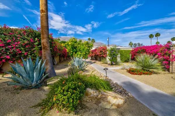 1111 E Ramon Road #1, Palm Springs, CA 92264
