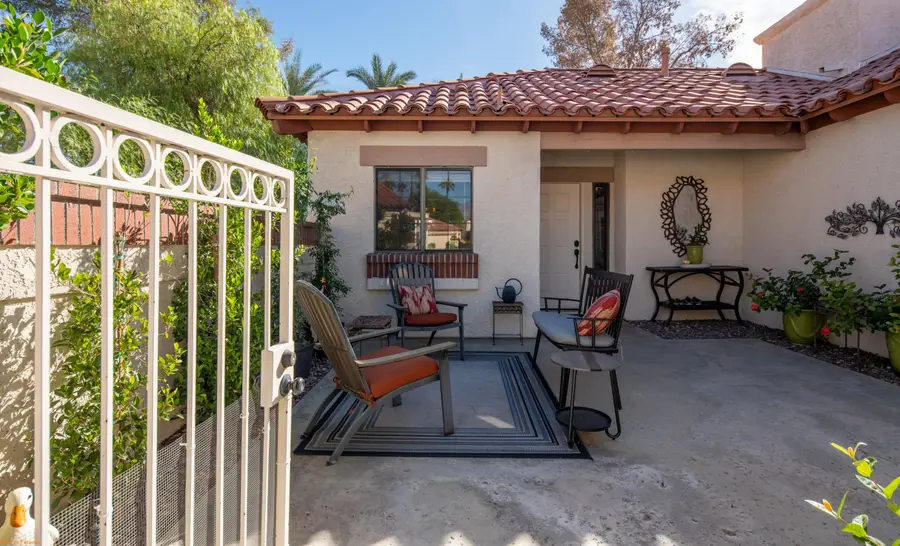 112 Sarona Circle, Palm Desert, CA 92211 - Image #3