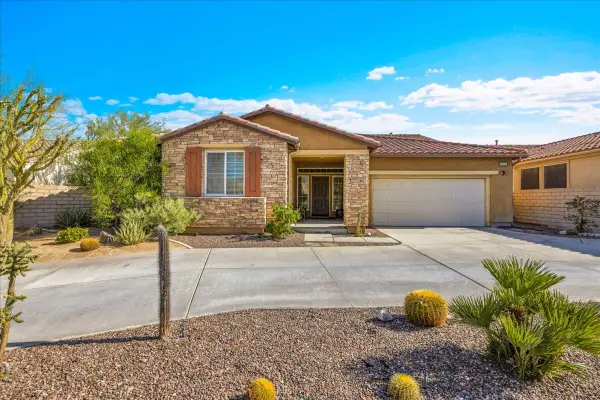 1745 Hot Springs Way, Palm Springs, CA 92262