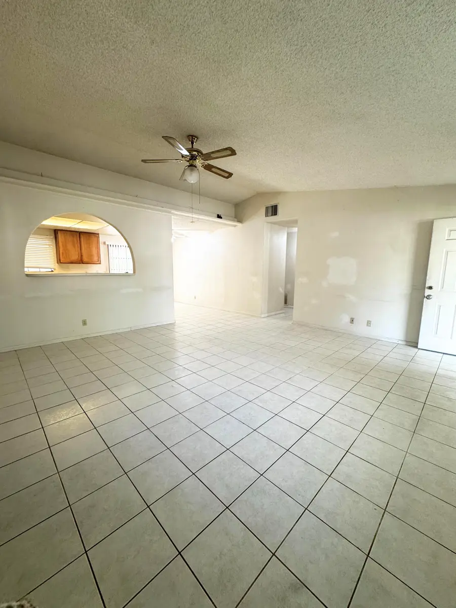 31920 Avenida El Mundo, Cathedral City, CA 92234 - #3