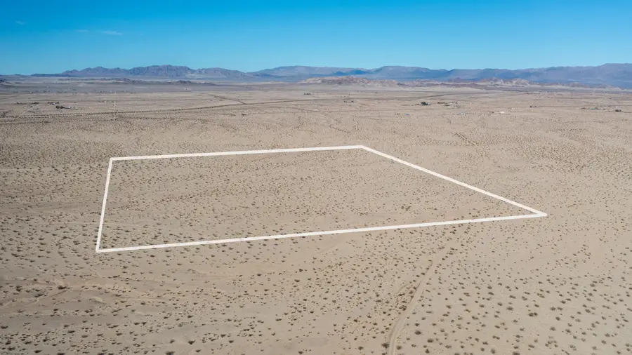 1 2 Mile Road, Twentynine Palms, CA 92277 - Image #2