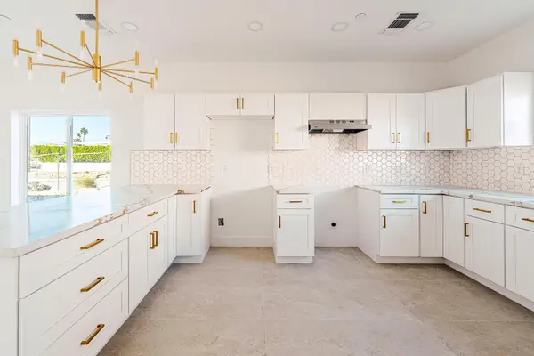 13300 Calle Amapola, Desert Hot Springs, CA 92240