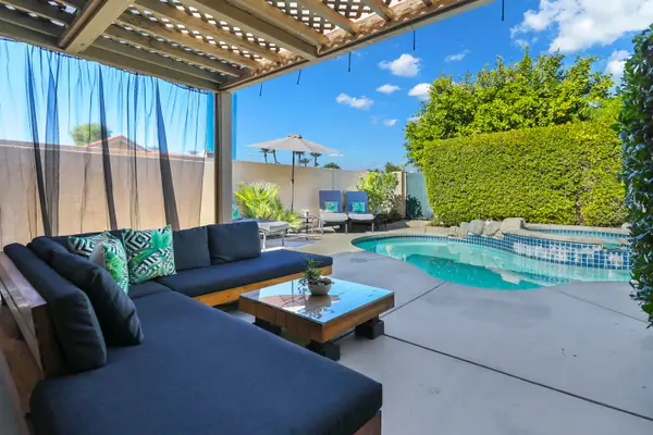 21 Ensenada Lane, Palm Desert, CA 92260