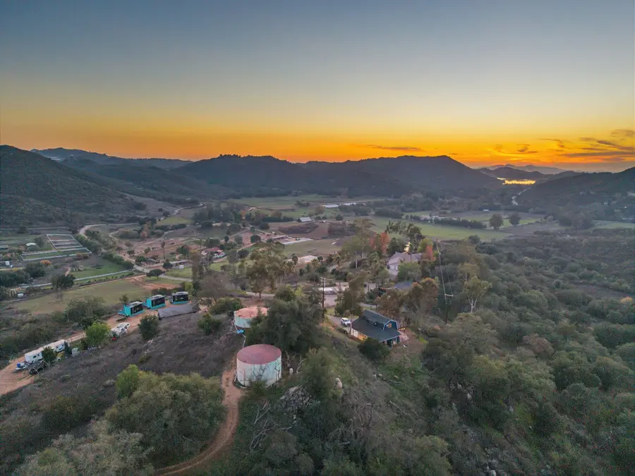 26086 Bear Valley Heights Road, Escondido, CA 92027 - Image #2