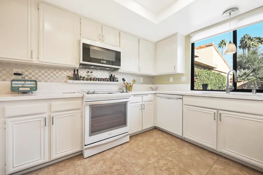 35 La Ronda Drive, Rancho Mirage, CA 92270 - Image #3